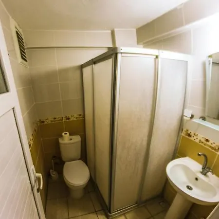 Kartel Hotel 4*